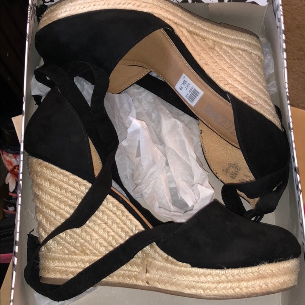 Espadrille wedge sandal